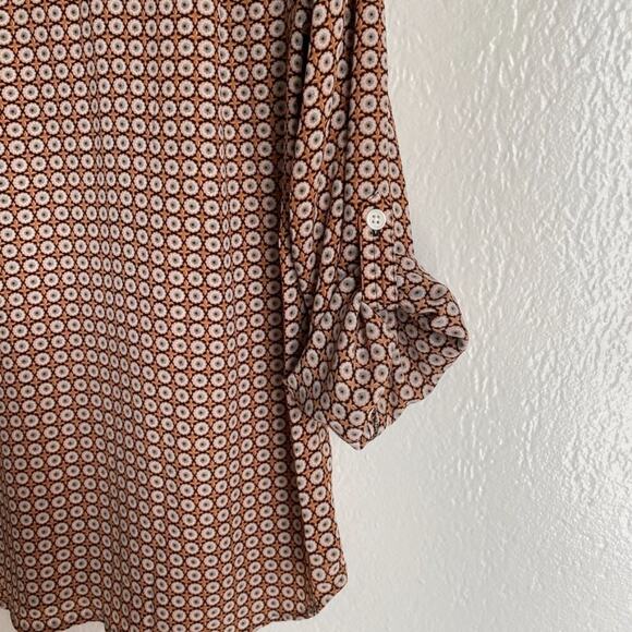 Ann Taylor Loft Long Sleeve Collar Button Up Blouse Geometric Floral Size XXS - Picture 7 of 11